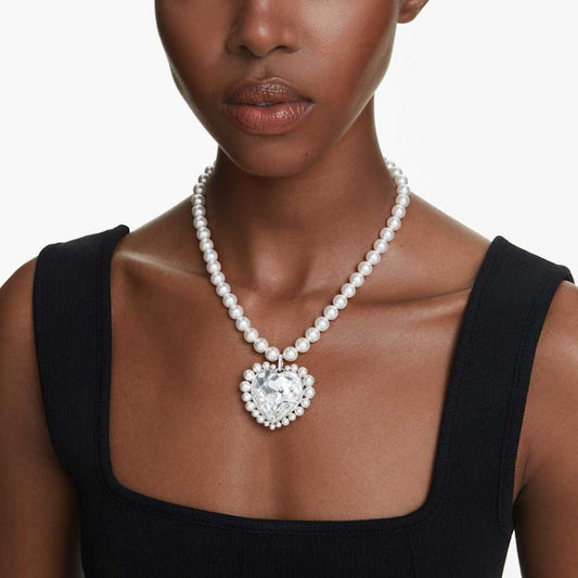 Collar Ariana Grande x Swarovski, Crystal Pearl, Talla de corazón, Corazón, Blanco, Baño de rodio