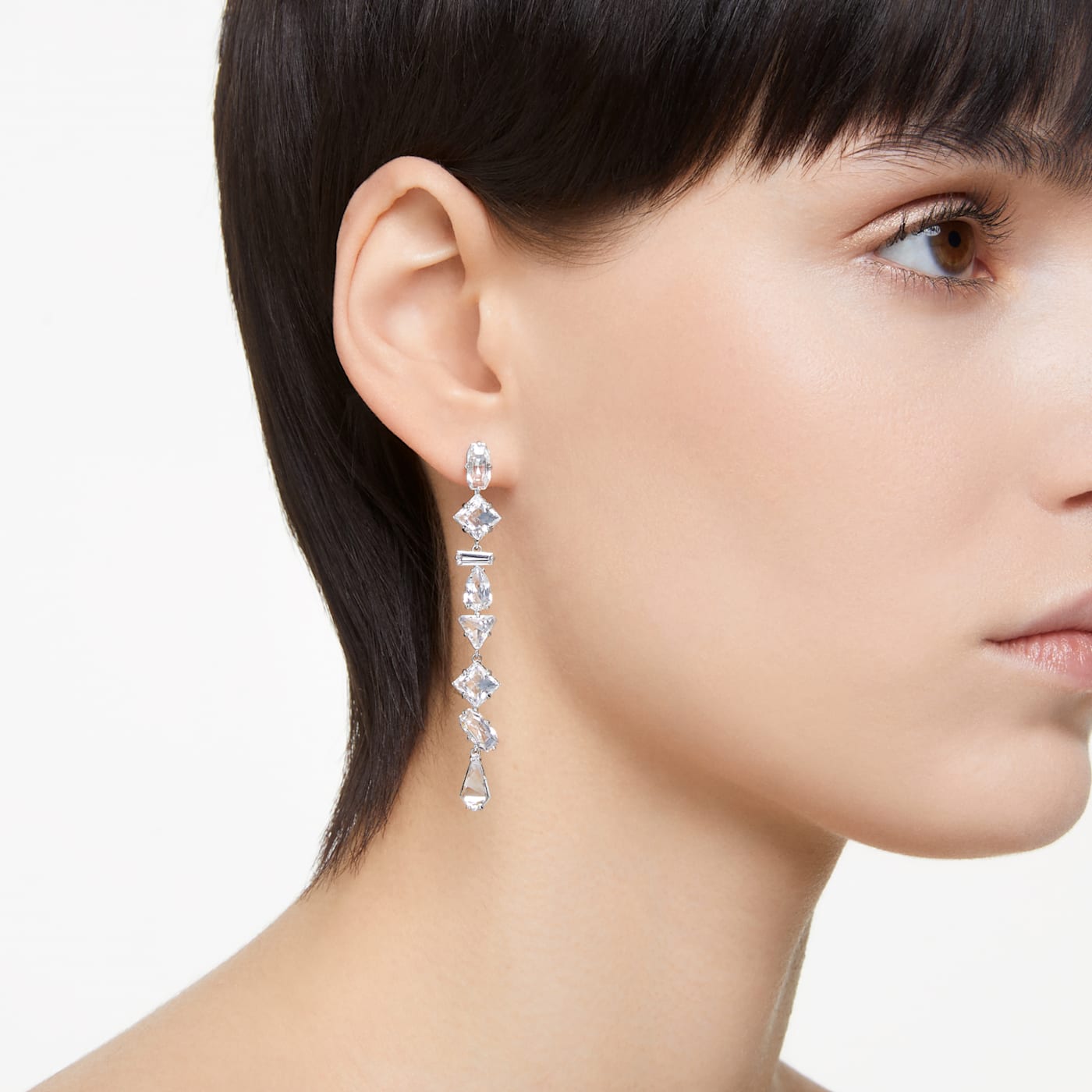 Pendientes Mesmera, Tallas mixtas, Largos, Blancos, Baño de rodio