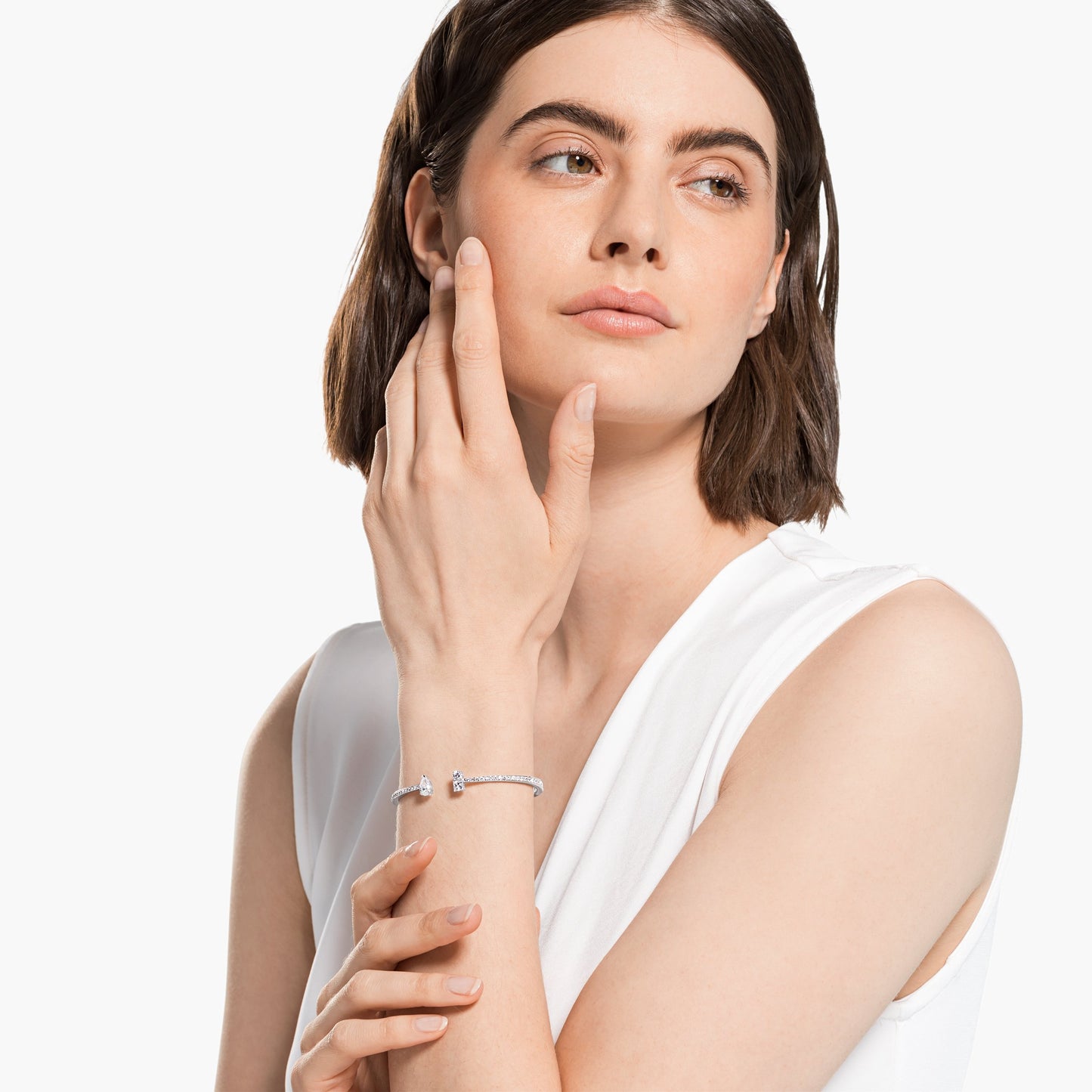 BRAZALETE ATTRACT, BLANCO, BAÑO DE RODIO