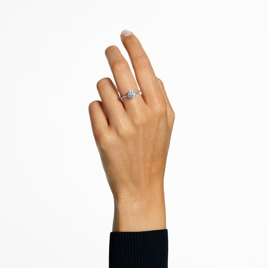 Anillo de cóctel Stilla, Talla redonda, Pavé, Blanco, Acabado en tono plateado