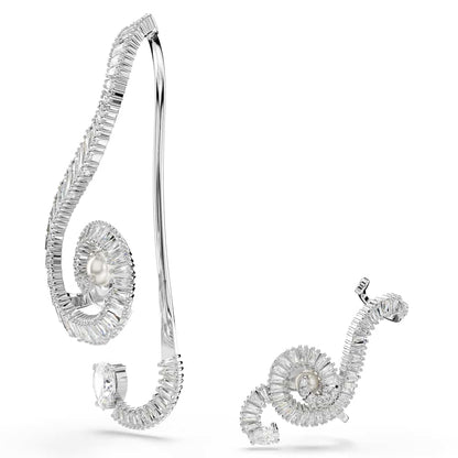 Pendientes de clip Ariana Grande x Swarovski, Diseño asimétrico, Crystal Pearl, Talla baguette, Blancos, Baño de rodio
