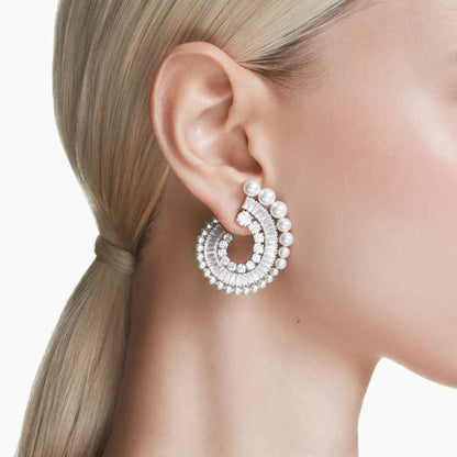 Pendientes Ariana Grande x Swarovski, Perla de cristal, Tallas mixtas, Blancos, Baño de rodio