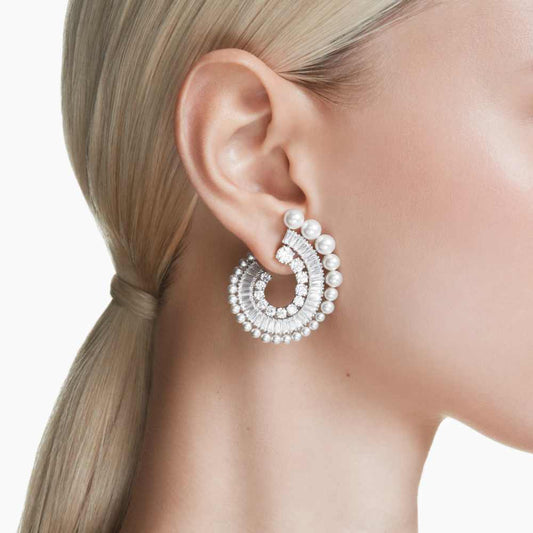 Pendientes Ariana Grande x Swarovski, Perla de cristal, Tallas mixtas, Blancos, Baño de rodio