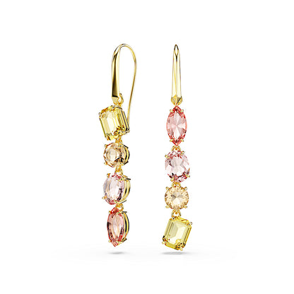 Pendientes Gema, Diseño asimétrico, Tallas mixtas, Rosas, Baño tono oro
