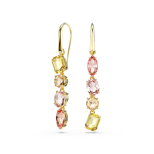 Pendientes Gema, Diseño asimétrico, Tallas mixtas, Rosas, Baño tono oro
