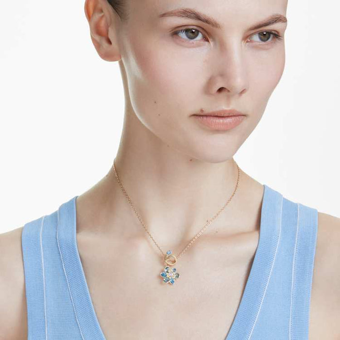 d'icilà Eveil de Rose ペンダント Colgante Idyllia Tallas mixtas, Flor, Azul, Baño tono oro