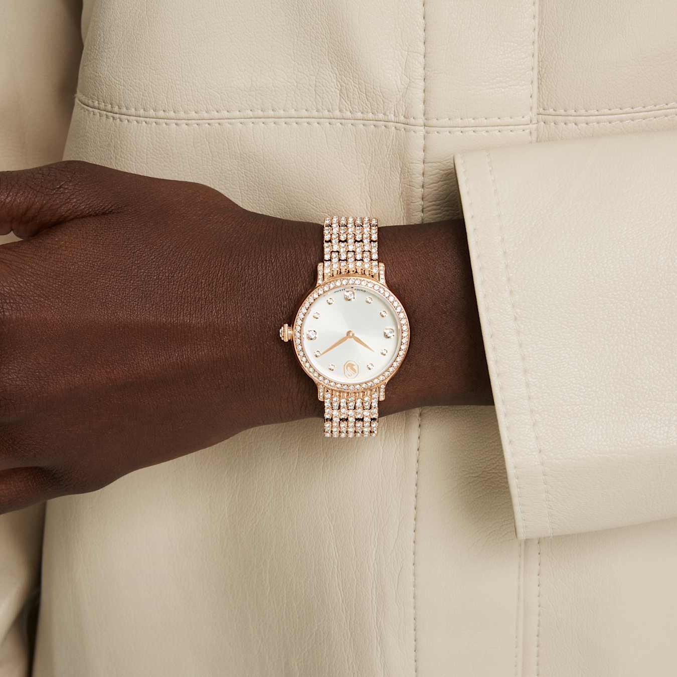 Reloj Imber Fabricado en Suiza, Brazalete de metal, Tono oro rosa, Acabado tono oro rosa