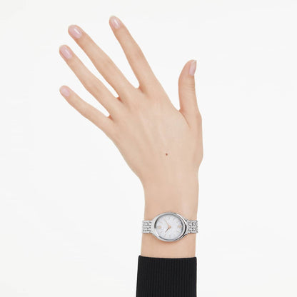 Reloj Imber oval Fabricado en Suiza, Brazalete de metal, Tono plateado, Acero inoxidable
